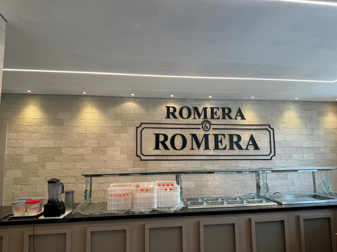 Romera & Romera